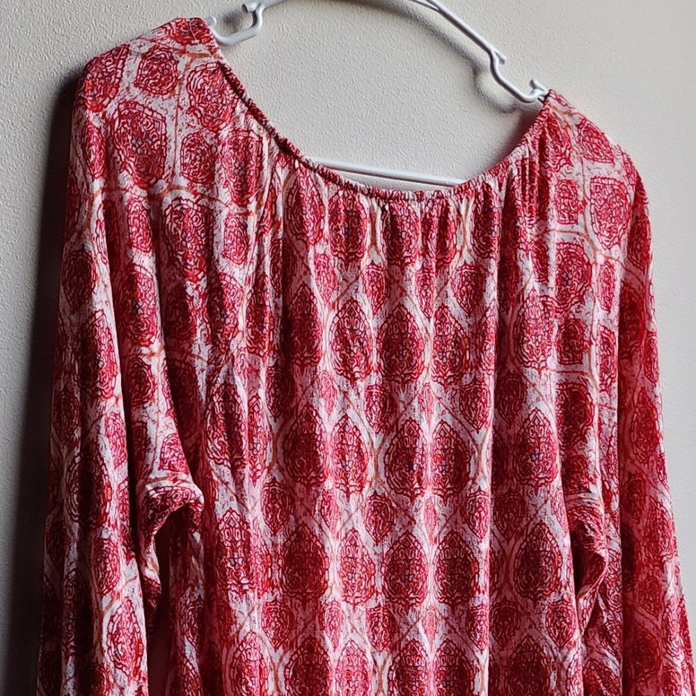 Old Navy Red/White/Pink Geometric Shape Scoop Neck Jersey Size Medium - Picture 10 of 12